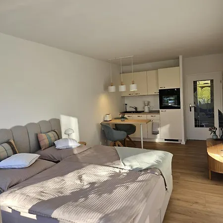 Strandnah,ruhig ,sunset- Balkon Und Kostenloser Parkplatz Apartmán Kiel